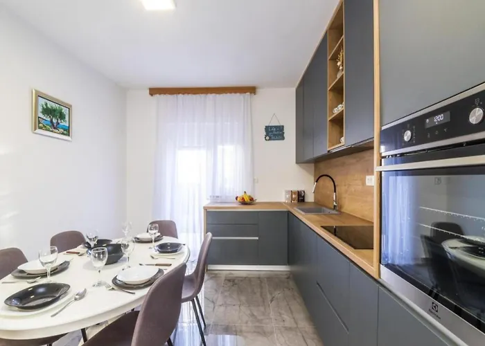 Ferienhaus Mihael House *
