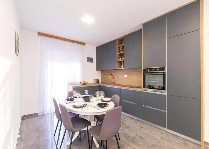 Mihael House