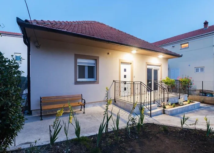 בית נופש Mihael House *